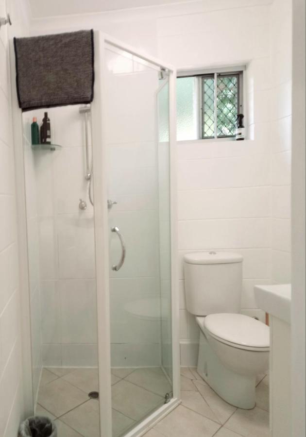 J & Ella'S Holiday House - 2 Bedroom, 2 Bathroom Home Cooktown Eksteriør billede