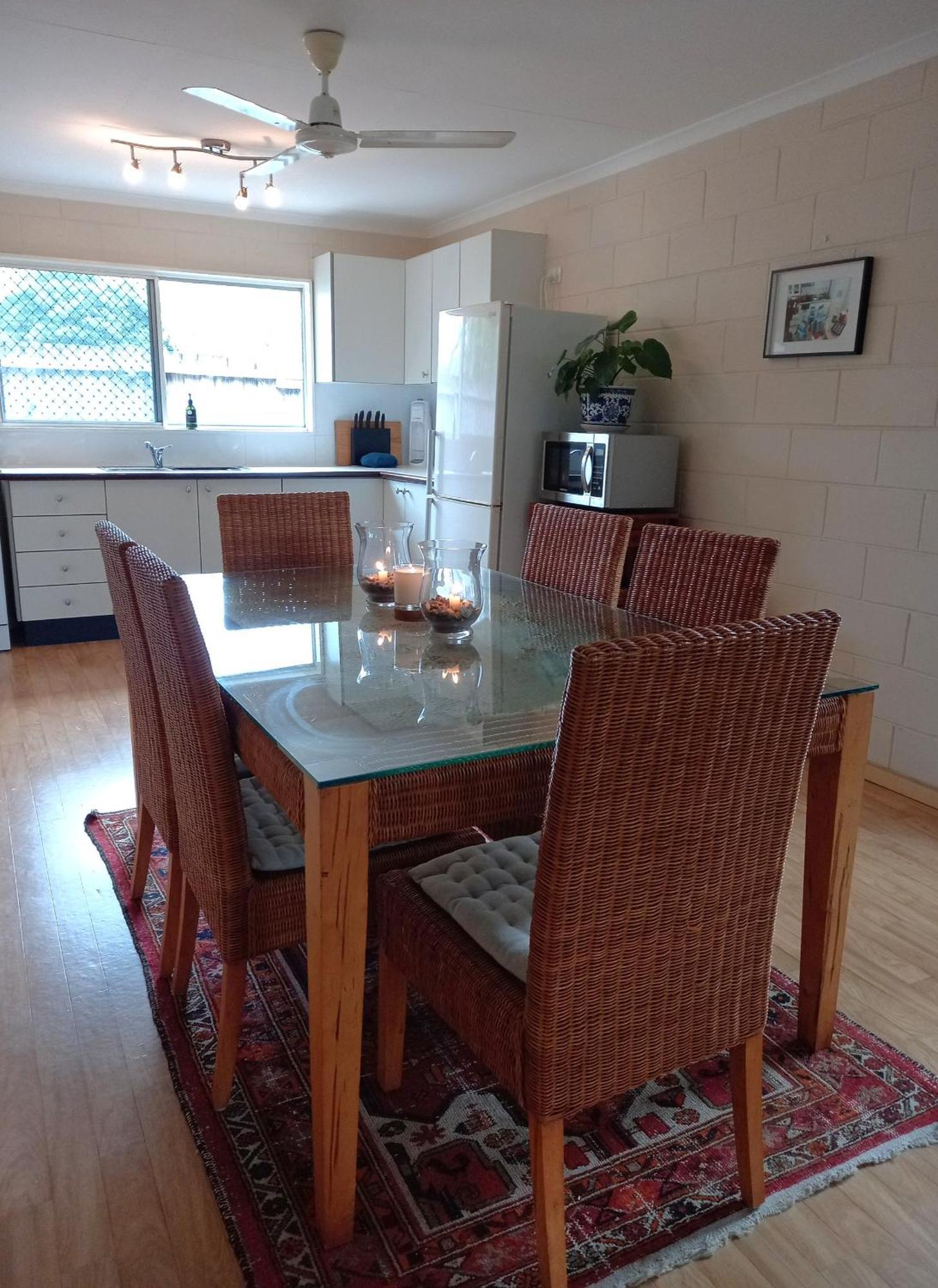 J & Ella'S Holiday House - 2 Bedroom, 2 Bathroom Home Cooktown Eksteriør billede